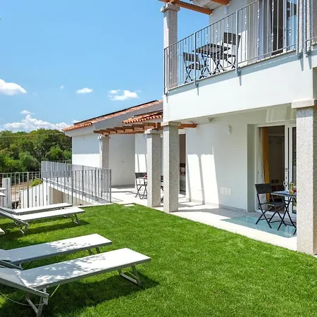Πανσιόν Sardegna E - New 3*