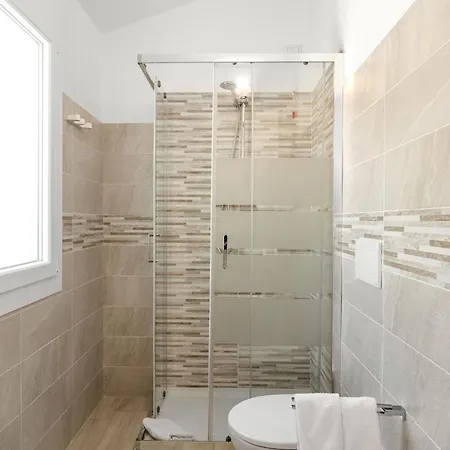 Sardegna E - New ゲストハウス オルビア