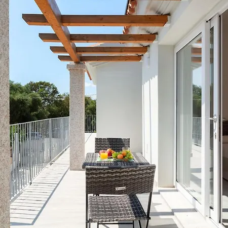 Sardegna E - New בית הארחה אולביה